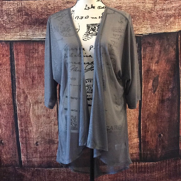 LuLaRoe Other - Lularoe grey cardigan floral print